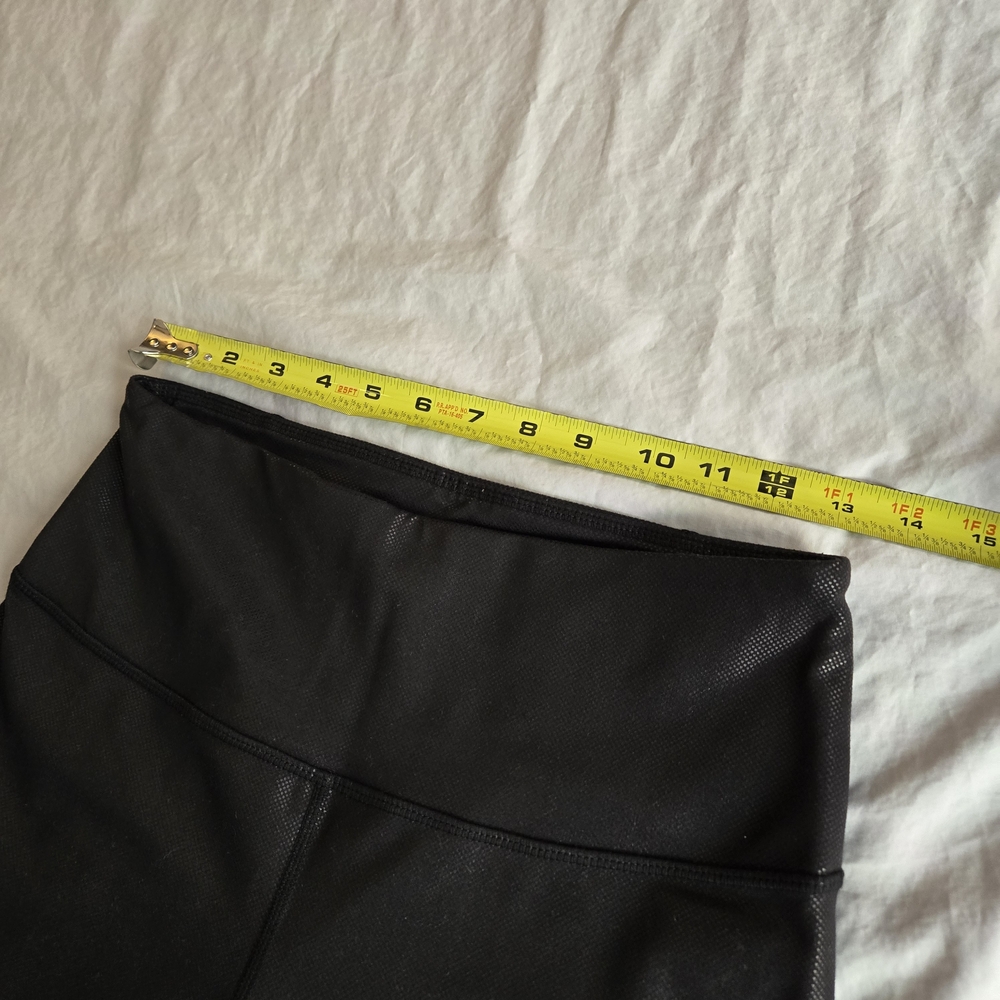Zella Live In Yoga Black Dot Pearl Laminate Black Leggings EB2 - Picture 7 of 9